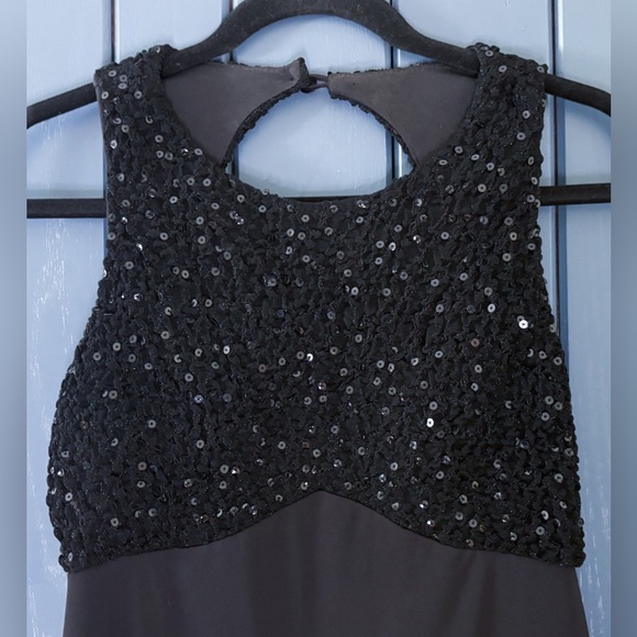 Vintage Betsy And Adam Black Dress Gown 2 4 6P Crepe Fabric Top Sequins Y2K - Picture 1 of 5